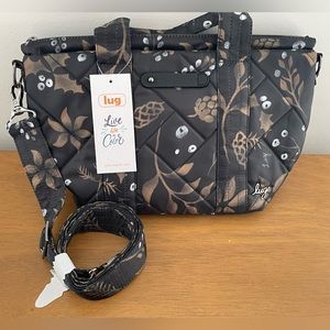 Exclusive Lug Dory-Winter Holly Print